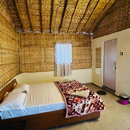 Greenstone Resort Hampi Extérieur photo