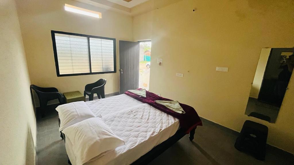Greenstone Resort Hampi Extérieur photo